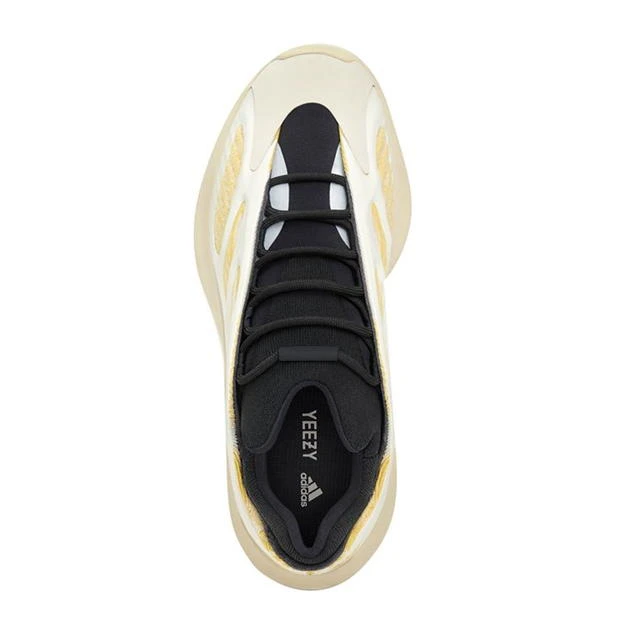 700 V3 Safflower Sneakers - Image 3
